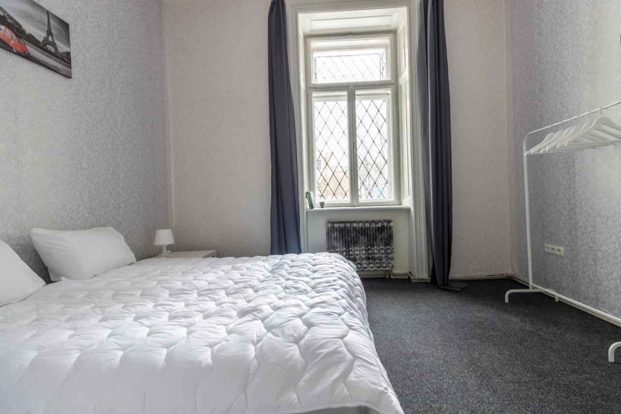 Hostel Best Time Lviv Kültér fotó